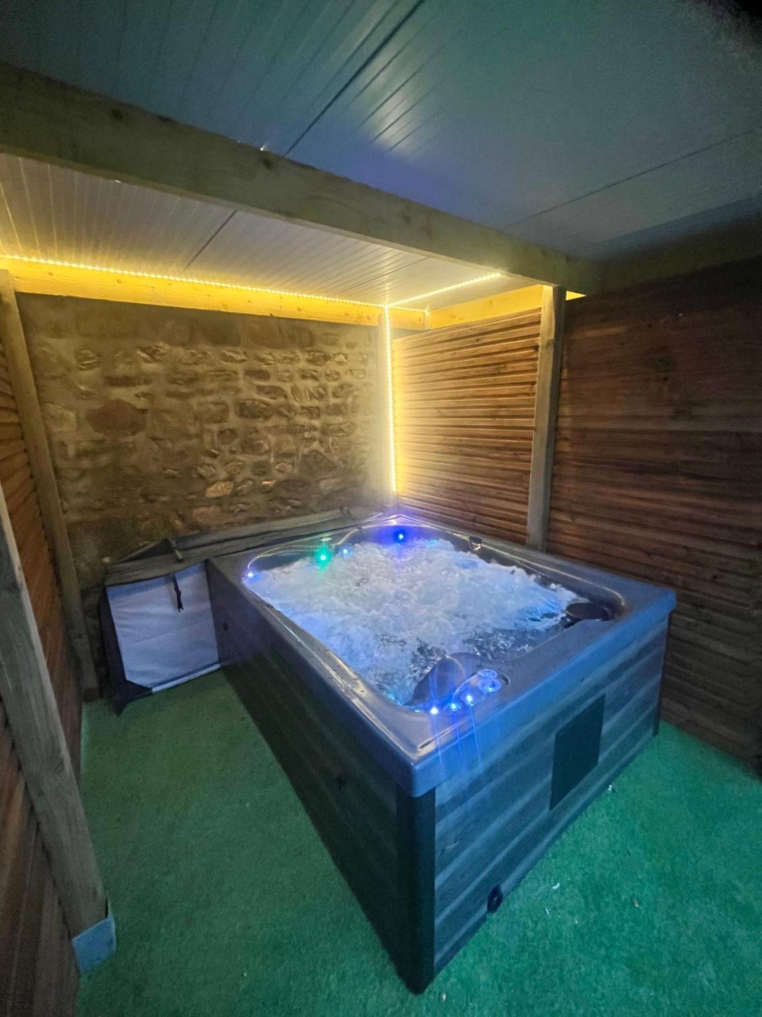 Beau Loft Room Proche Mont Saint Michel Jaccuzi Illimite En Plein Centre 아브랑슈 외부 사진